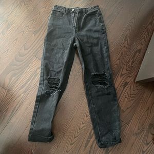 Pretty Little Thing Mom Jeans